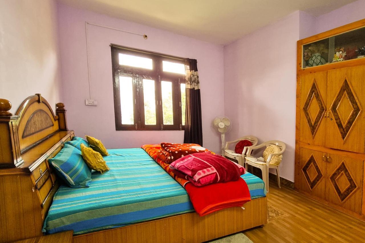 Aditya Homestay Dalhousie Bagian luar foto