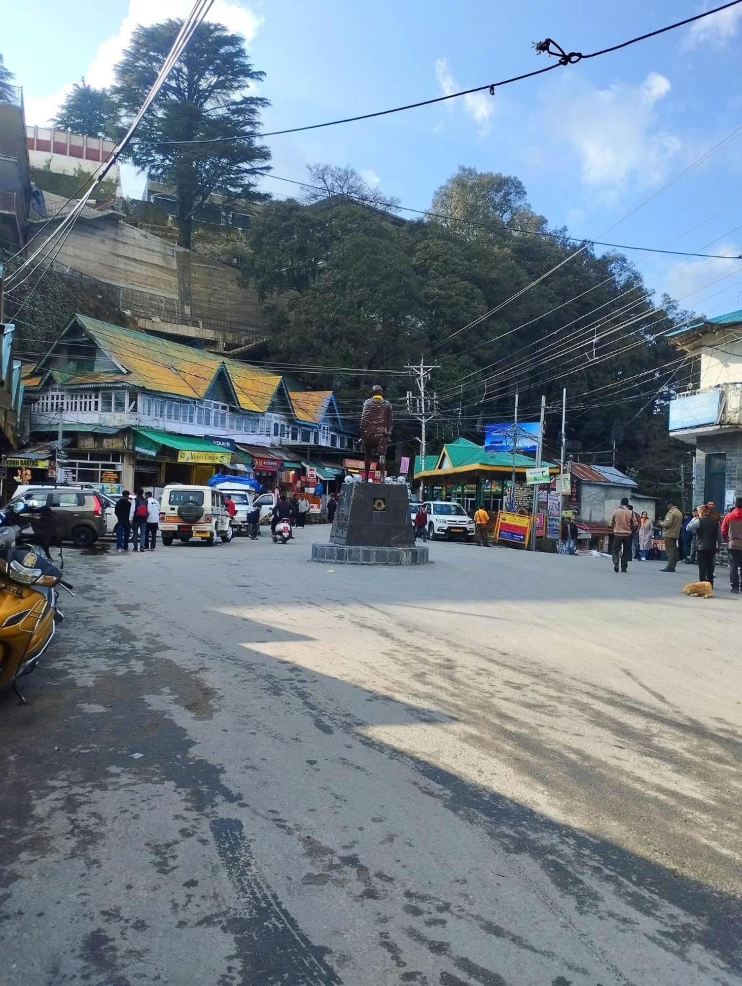Aditya Homestay Dalhousie Bagian luar foto
