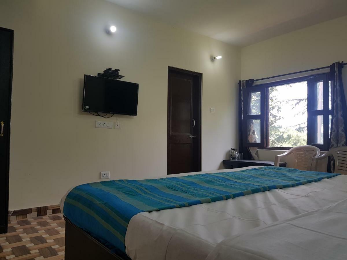 Aditya Homestay Dalhousie Bagian luar foto