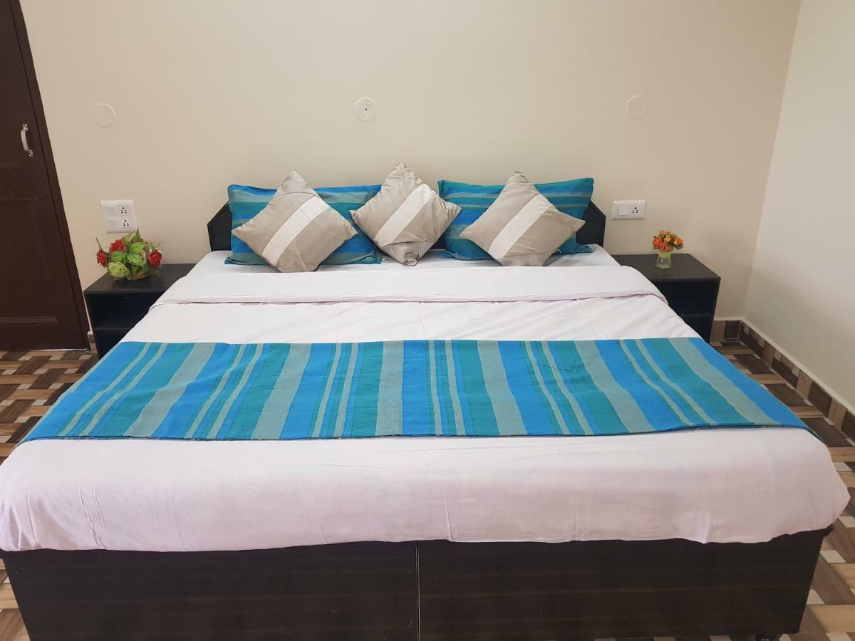 Aditya Homestay Dalhousie Bagian luar foto