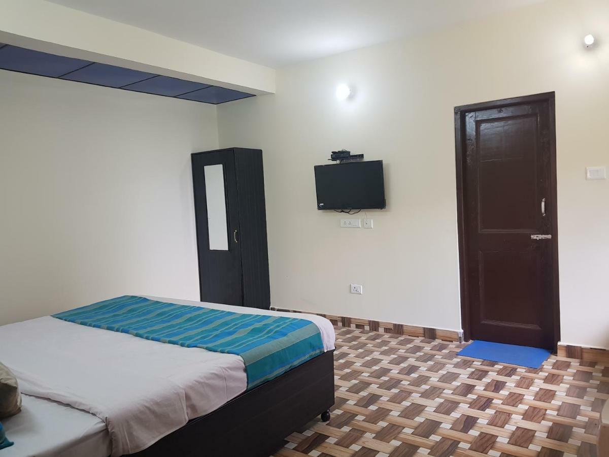Aditya Homestay Dalhousie Bagian luar foto
